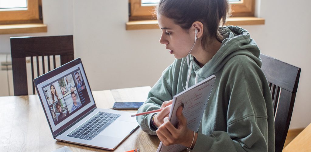 Six Tips to Make Online Group Projects Better